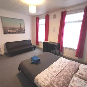 https://london-budget-guesthouse.brighton-hotels-england.com