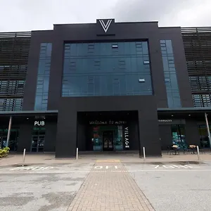 https://village-urban-resort-leeds-south.yorkshirehotels.net